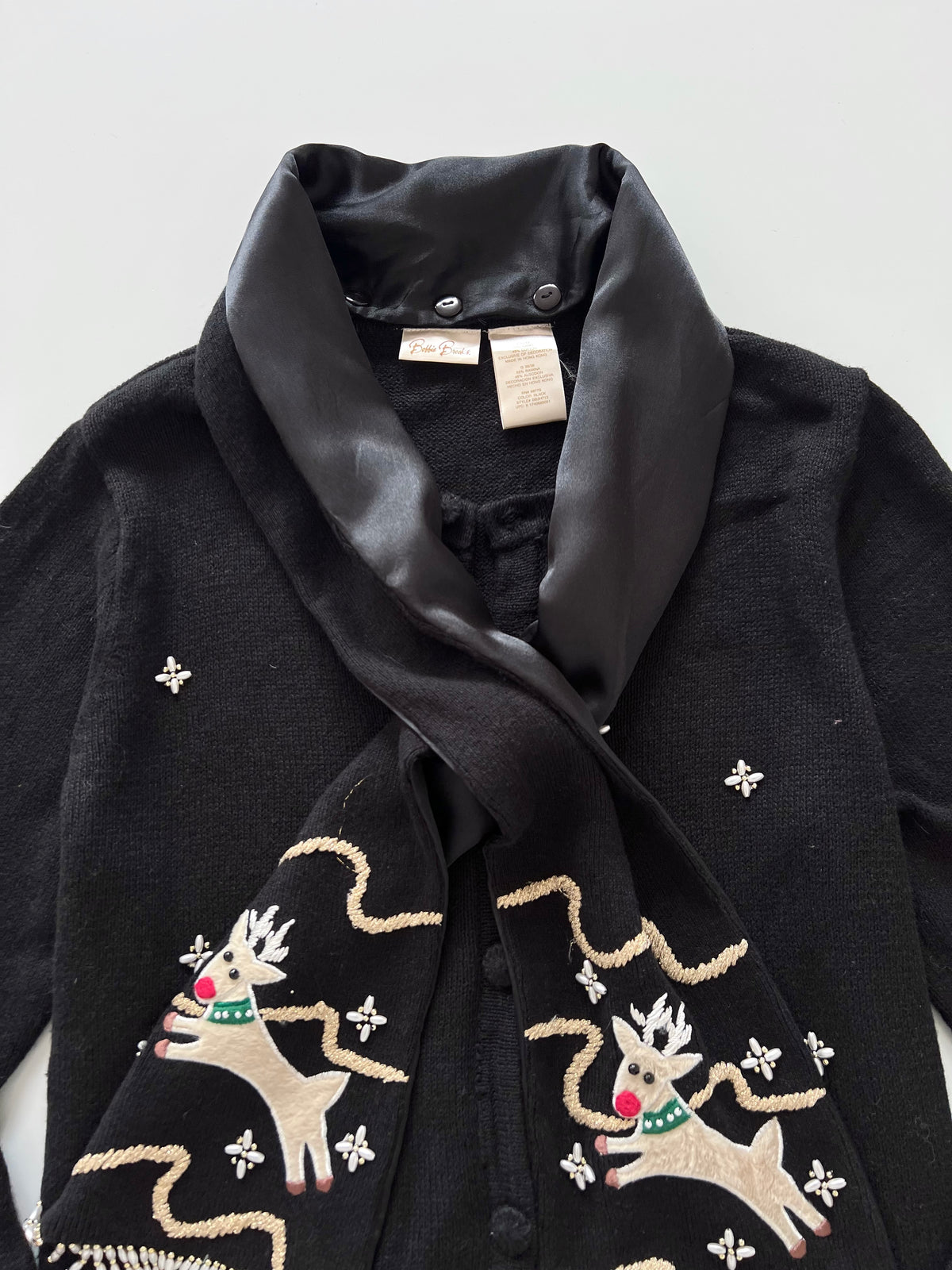 Bobbie Brooks Embroidered Christmas Scarf Sweater-Bust 46
