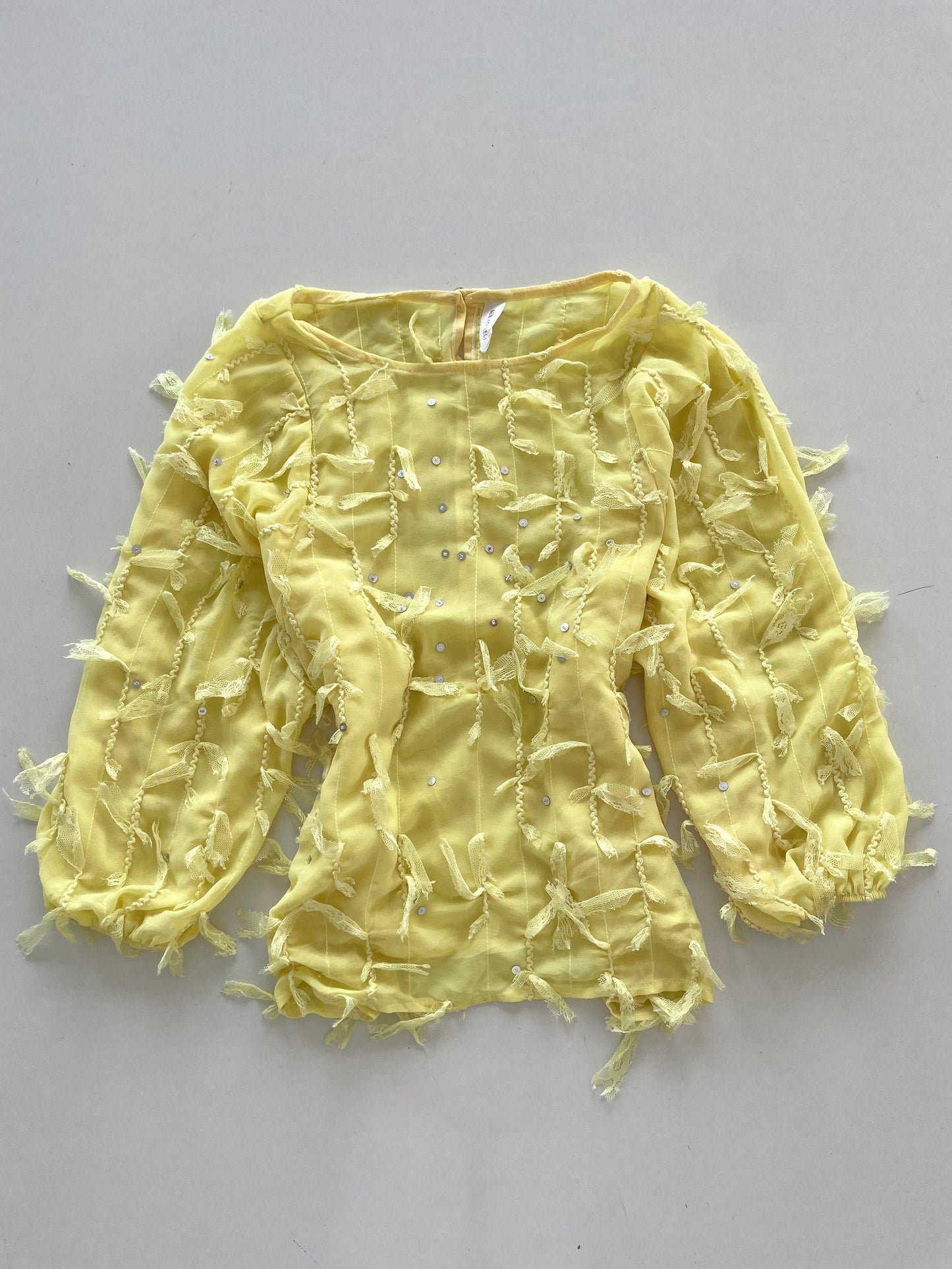 Sheer Vintage Top-Bust 40