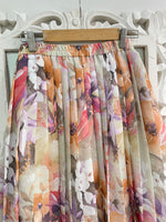 Load image into Gallery viewer, Pleated Skirt-Waist 38 to 42