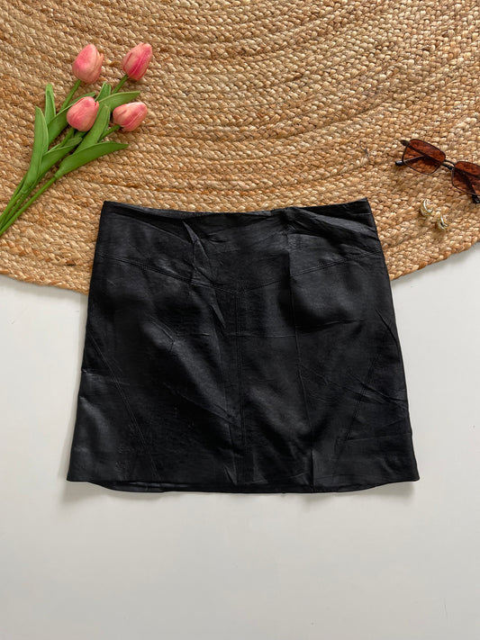 H&M LEATHER SKIRT WAIST-28