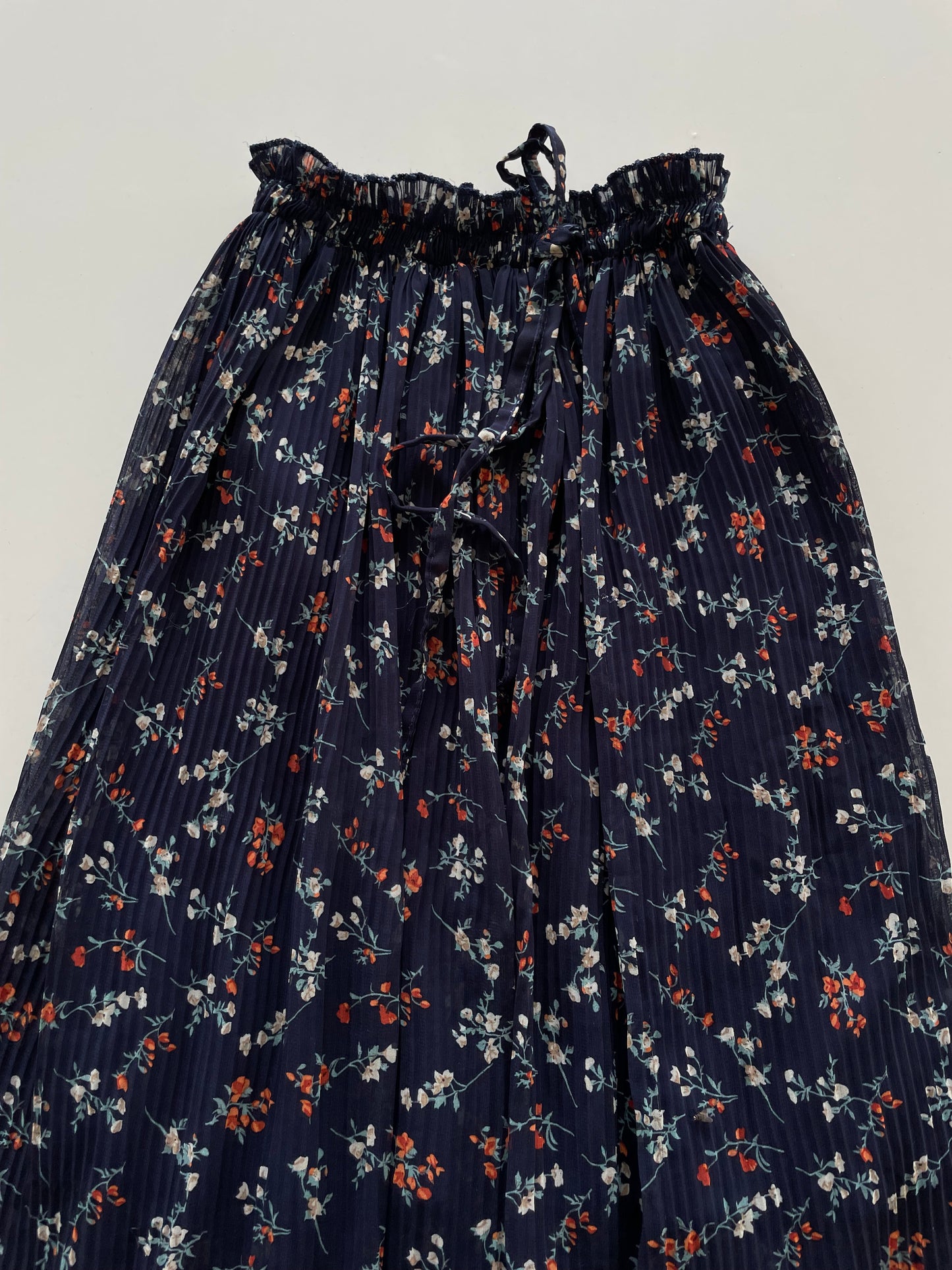 Floral Vintage Skirt-Waist 32 to 38
