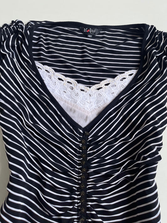 Be Red Vintage Top-Bust 32 to 34