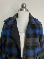 Load image into Gallery viewer, Plaid Thick Warm Jacket -Bust 34
