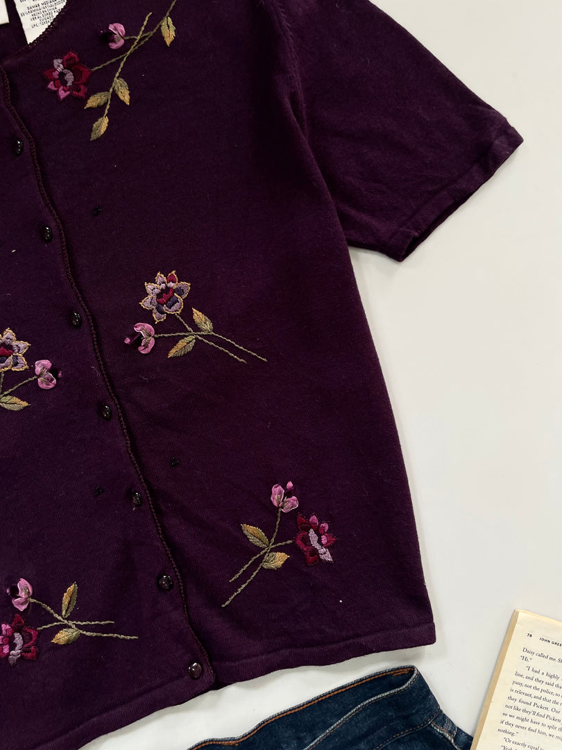 Embroidered Sweater Vest-Bust 40