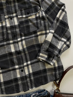 Load image into Gallery viewer, H&amp;m Thick Flannel Shacket - Bust 52
