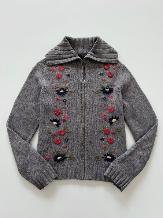 Sonoma Embroidered Zipper -Bust 40