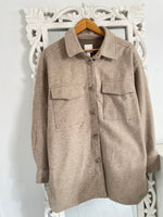 Load image into Gallery viewer, H&amp;M Super Thick Shacket-Chest 44