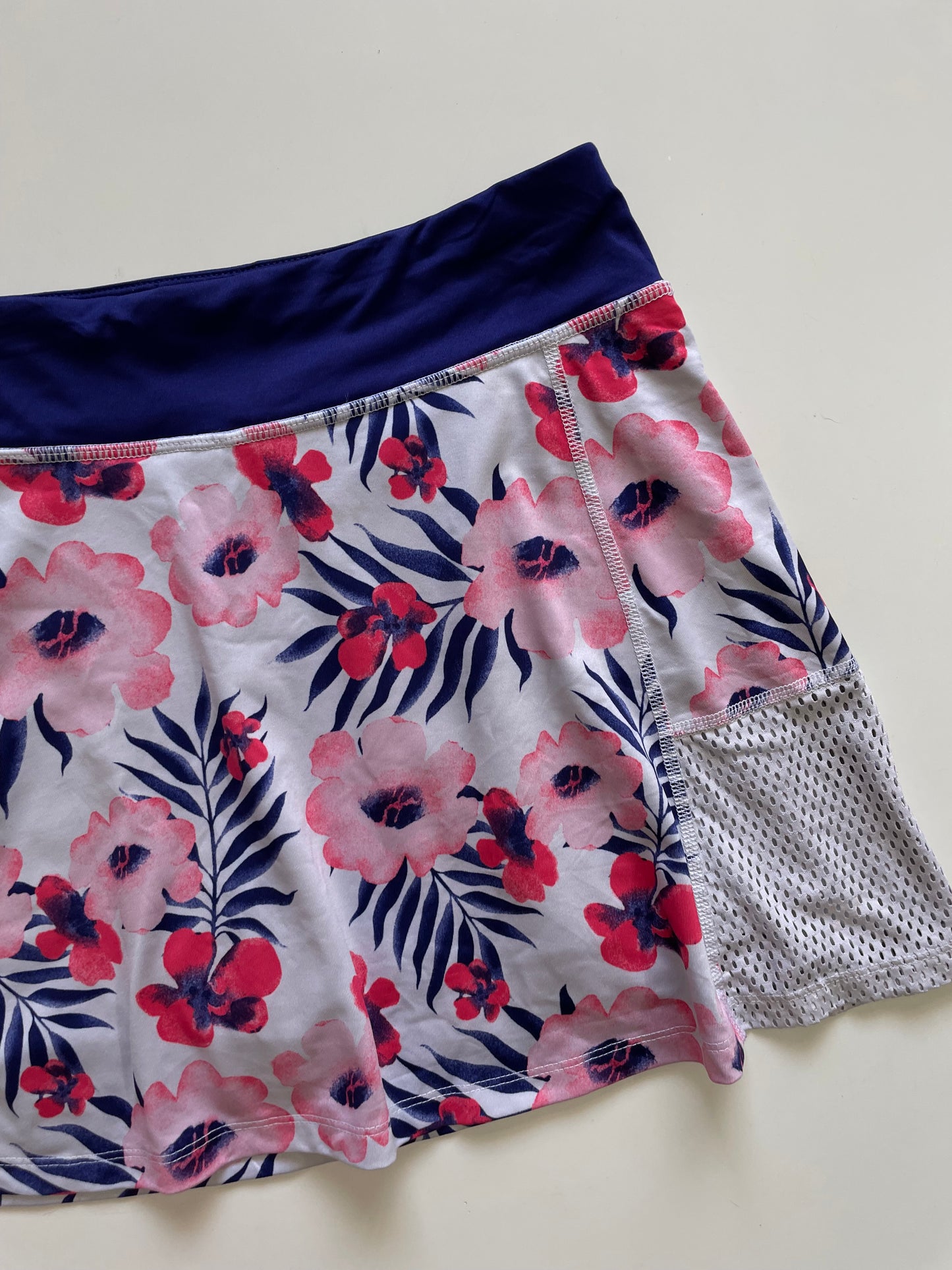 FLORAL DRI FIT SKORTS - WAIST 28 TO 32