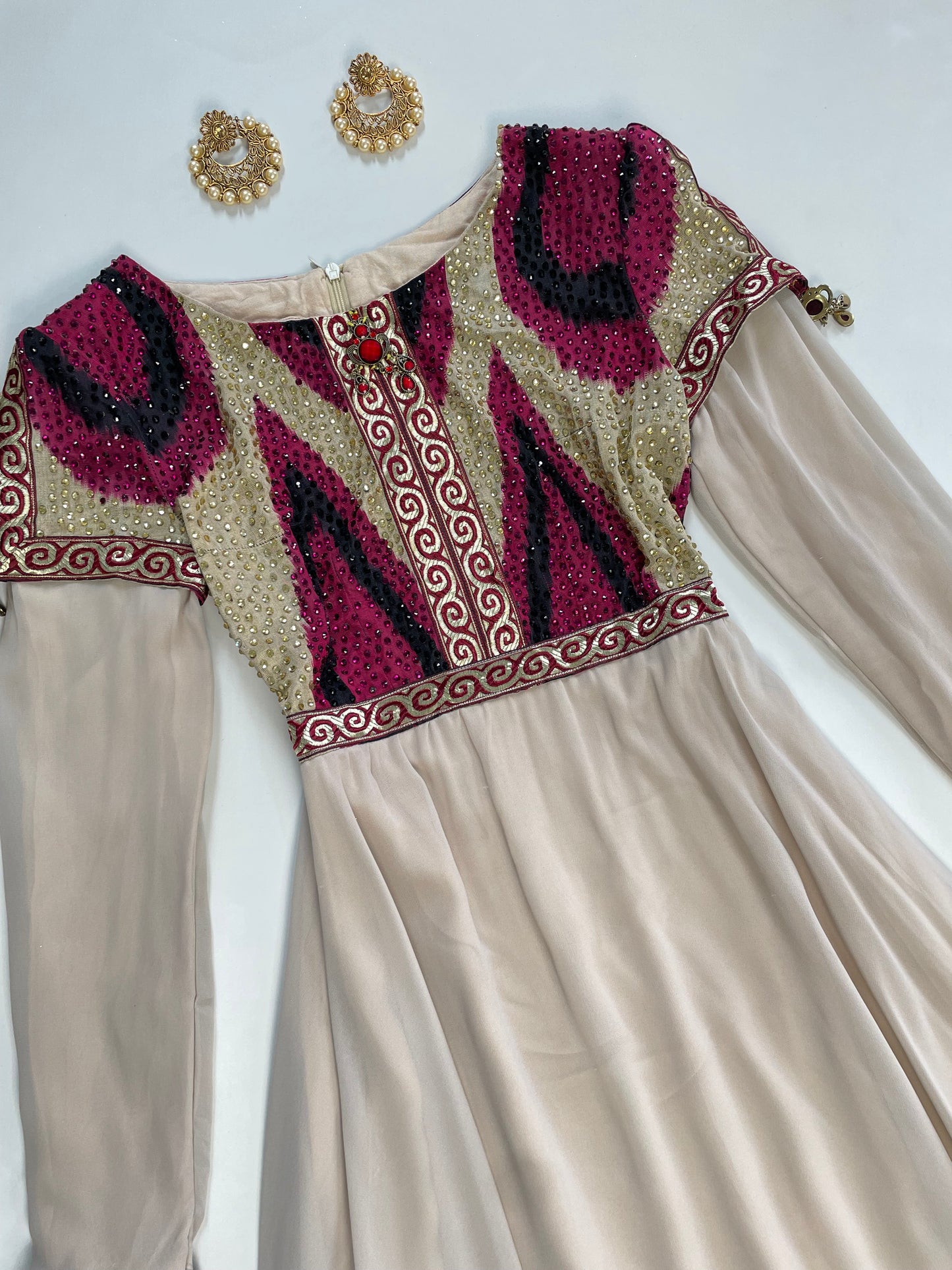Kurti-Bust 32