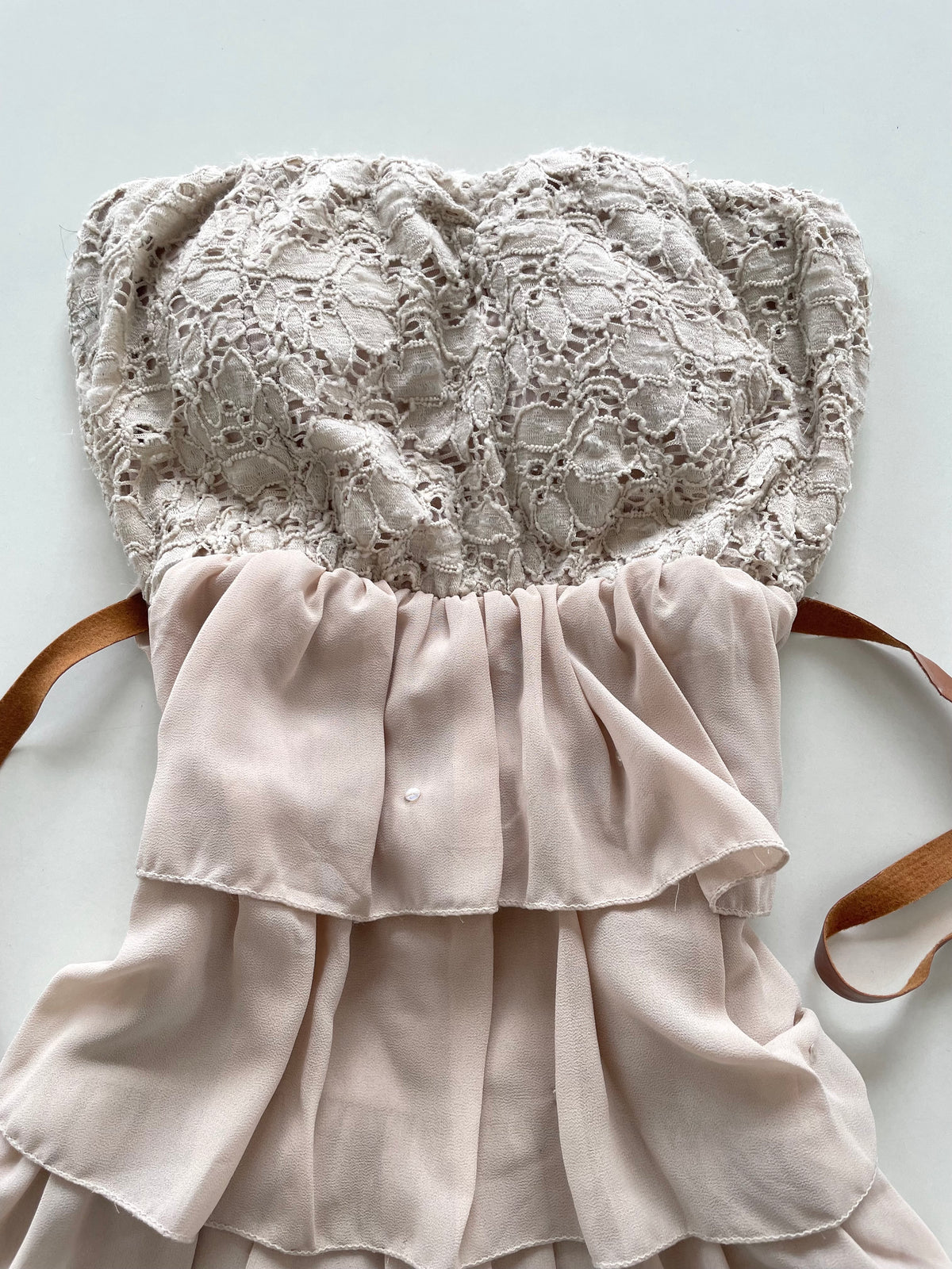 Vintage Lace Dress-Bust 30 to 32
