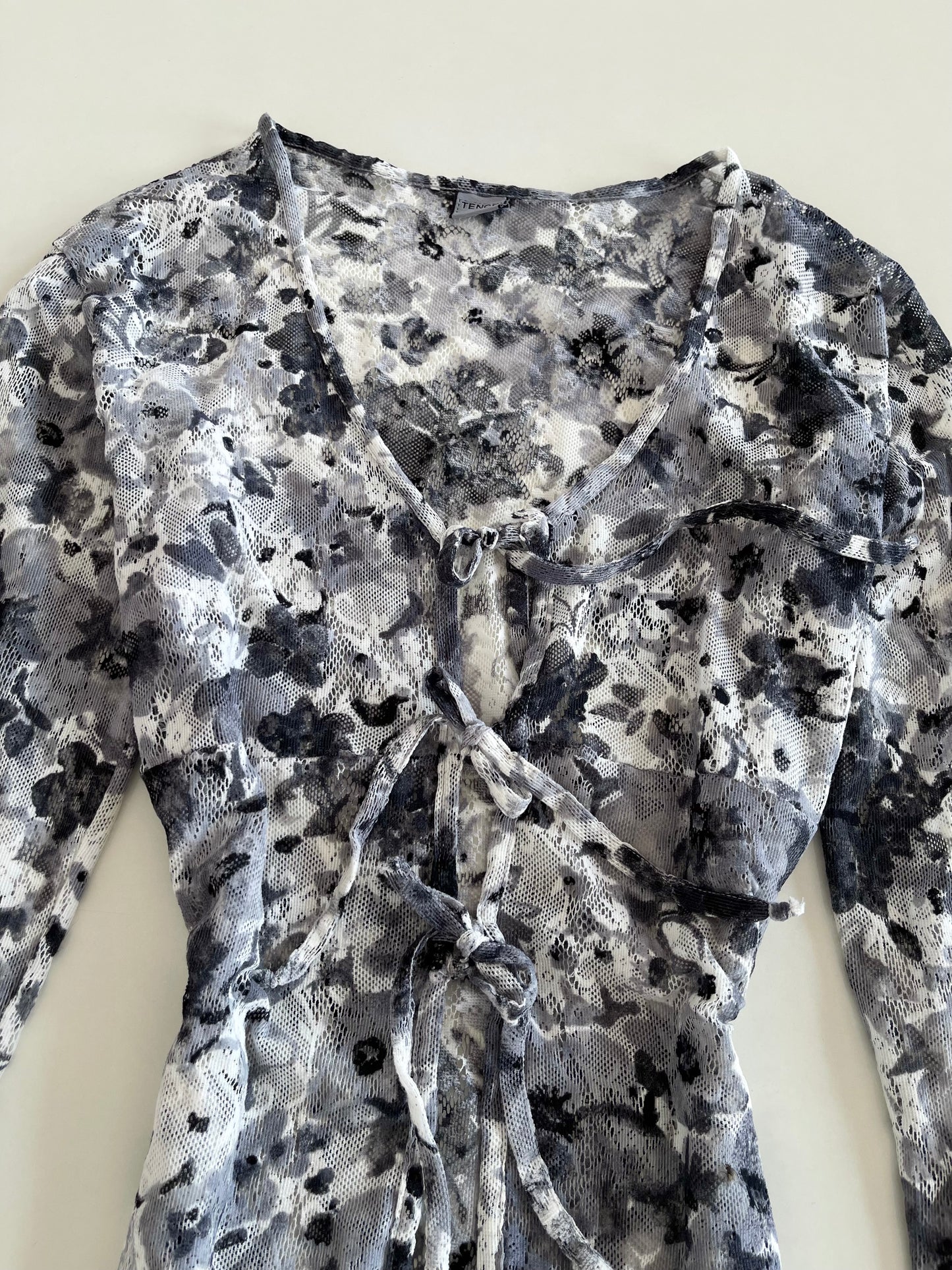 Sheer Shrug -Bust 46