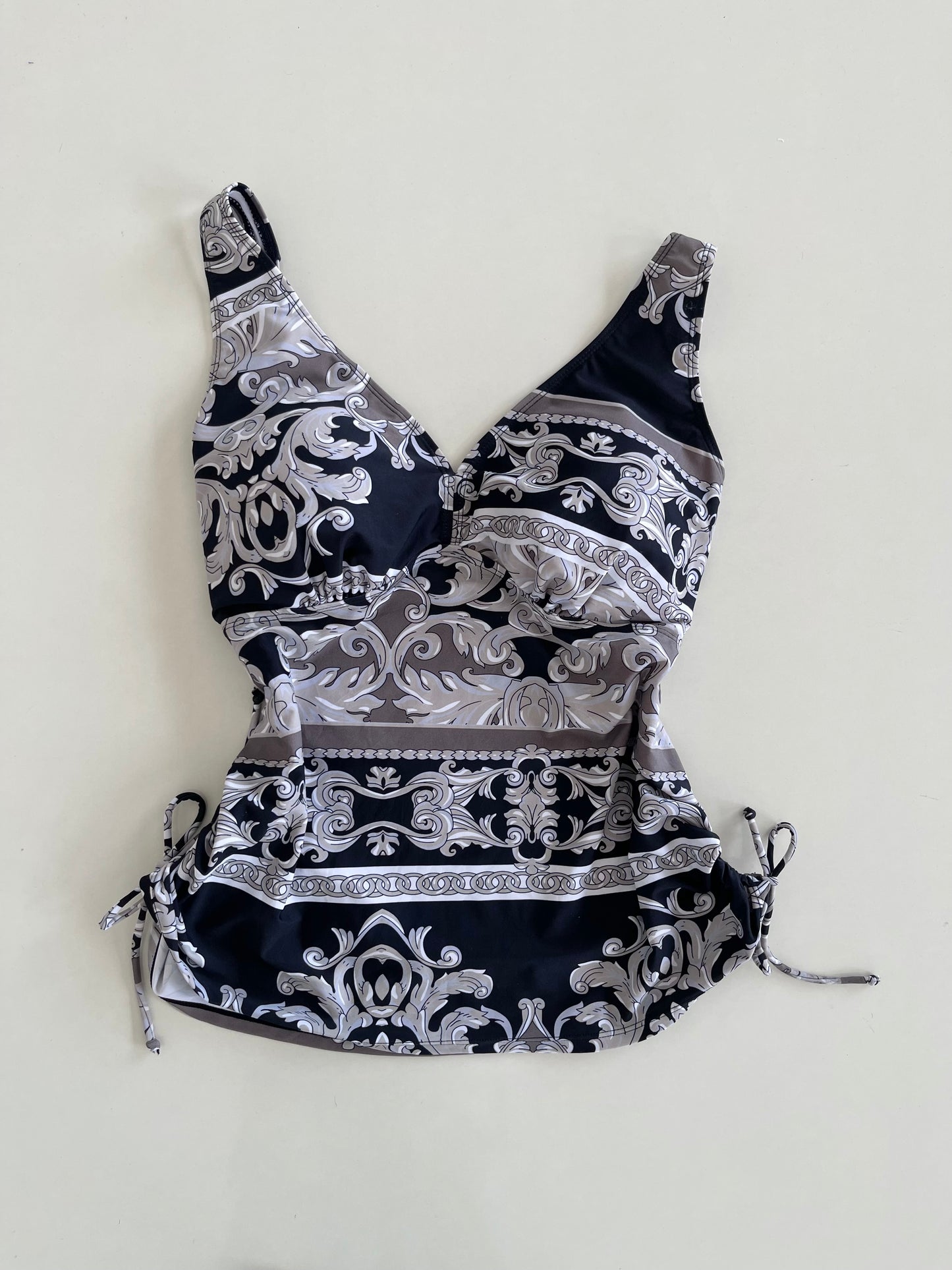 Bpc Selection Tankini Top-Bust 38 to 40