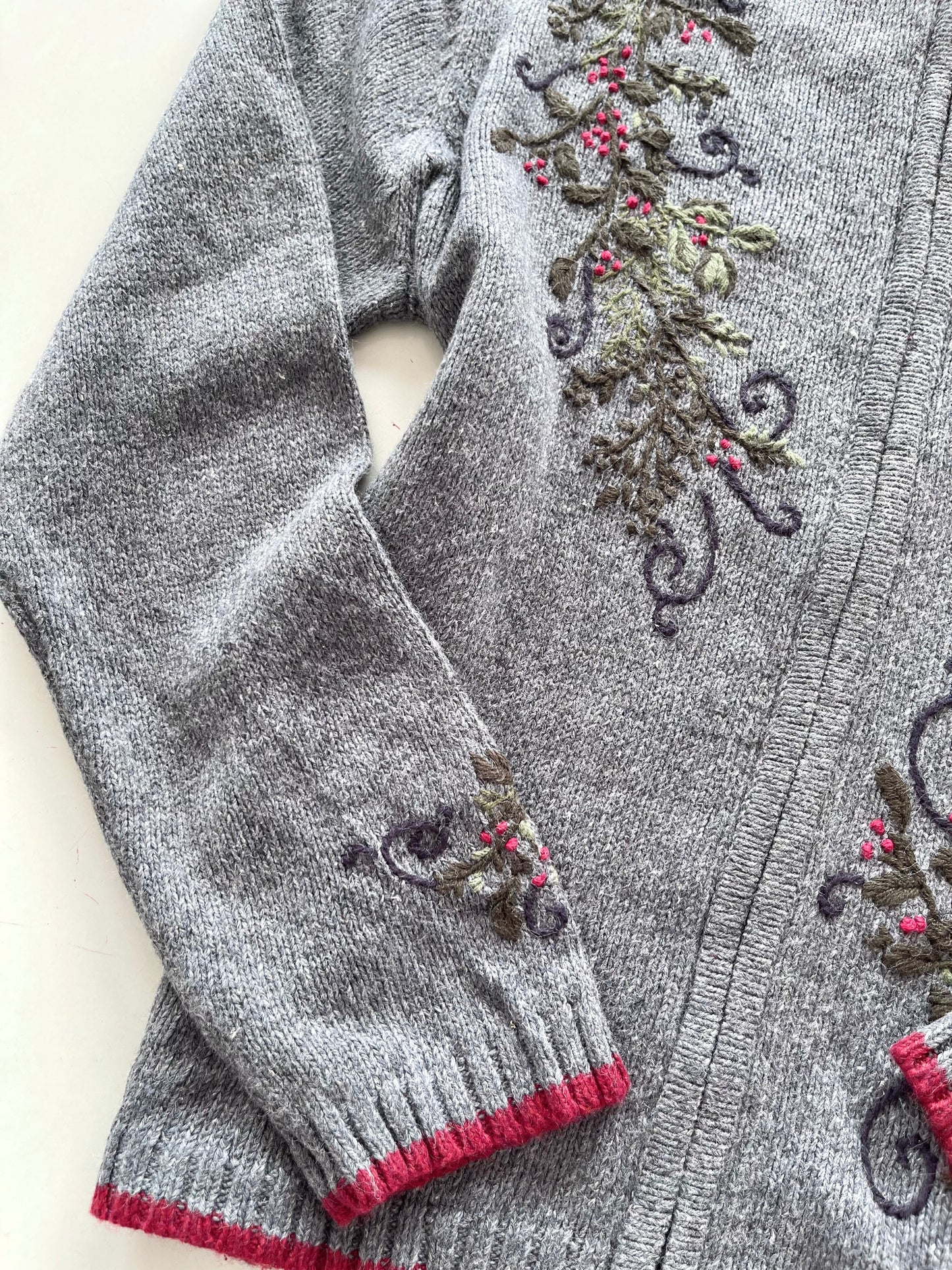 Croft&barrow Embroidered Zipper -Bust 42
