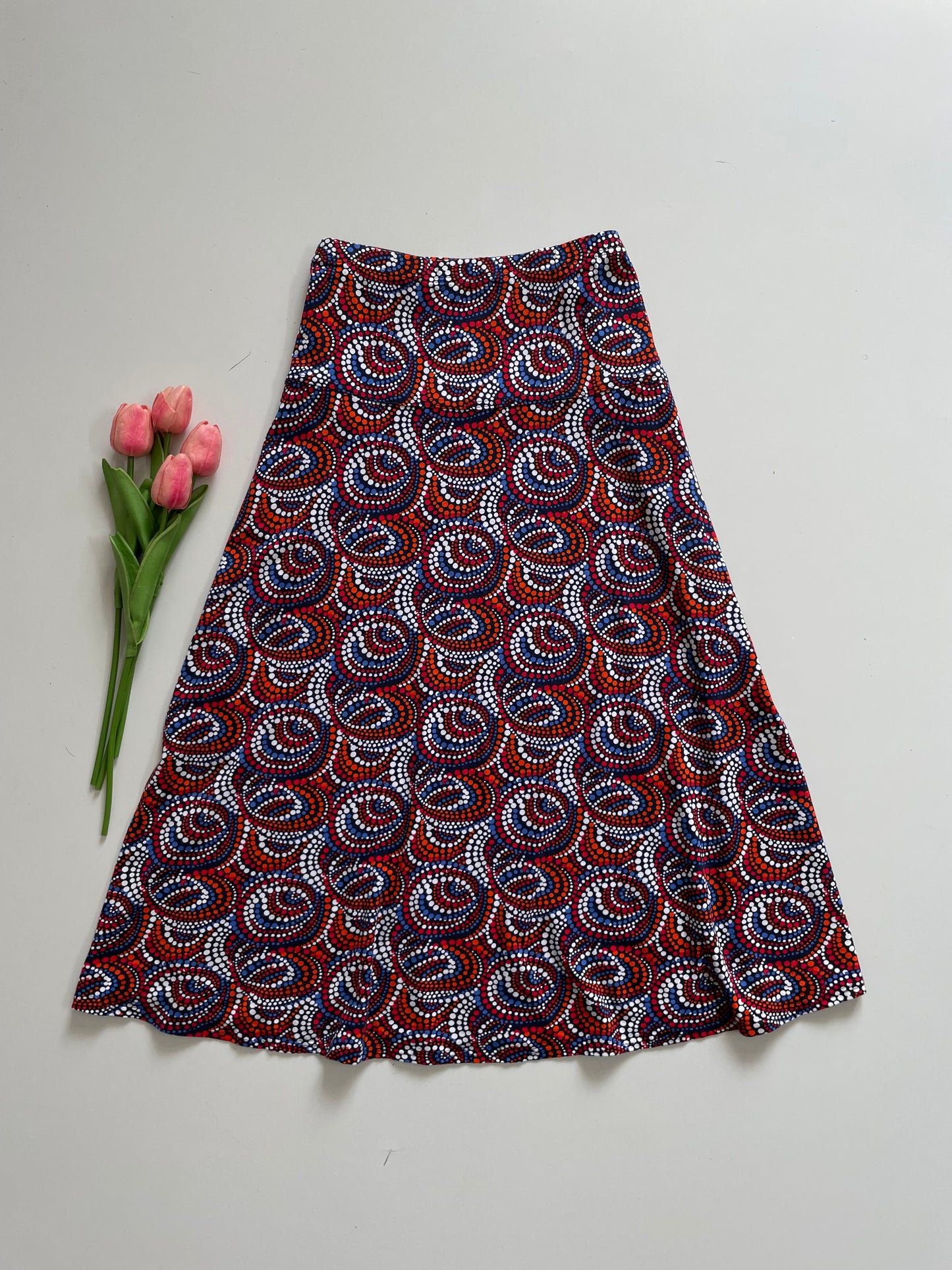 ABSTRACT PRINTED RED SKIRT - WAIST 32 TO 36