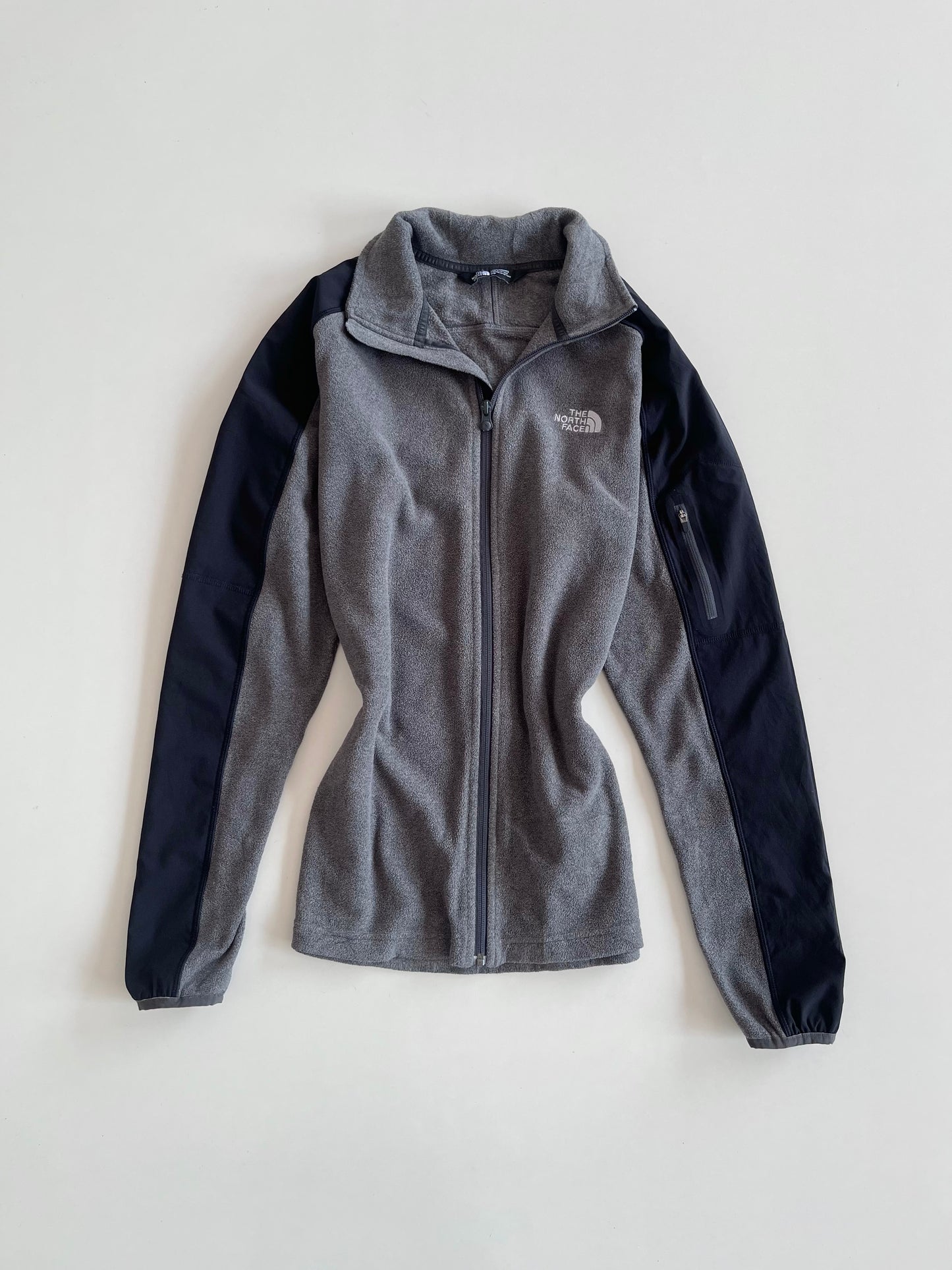 The North Face Vintage Zipper-Bust 40