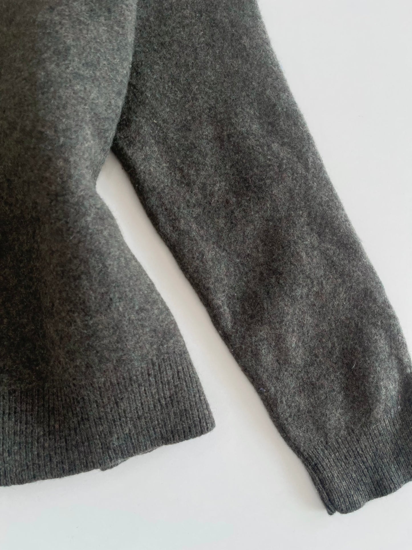 Ralph Lauren 100% Lambs Wool Vintage Sweater-Bust 40