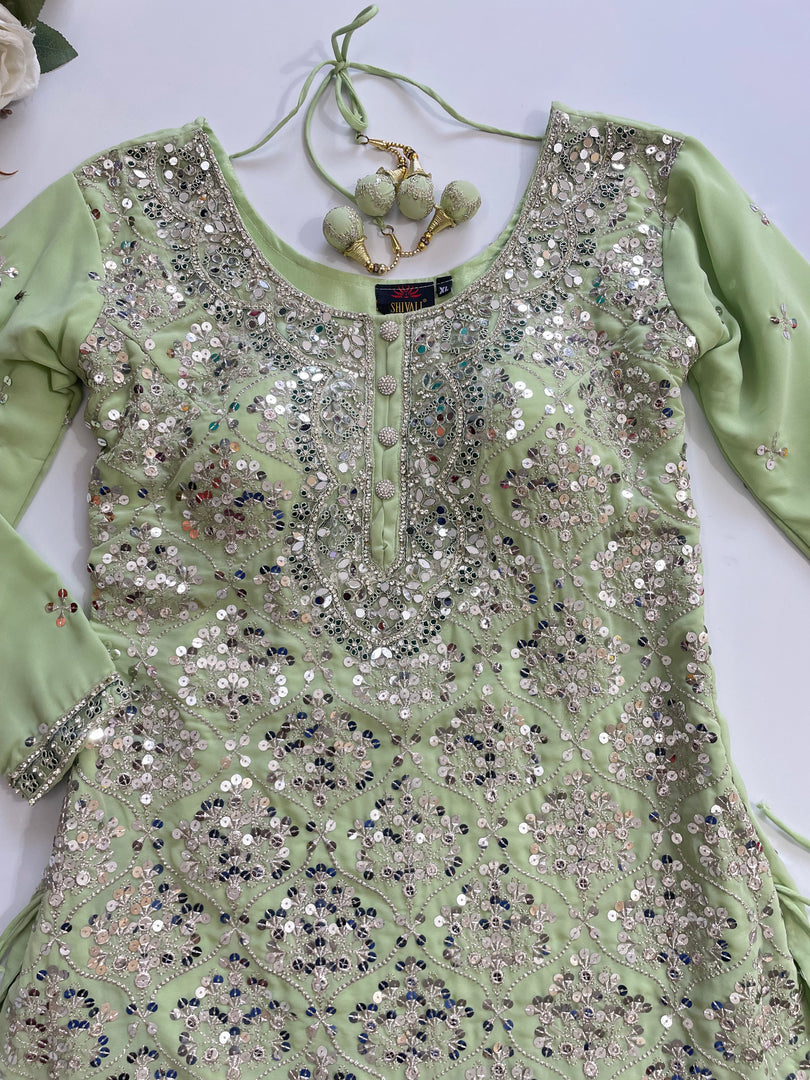 Rare Heavily Embroidered Asymmetric Kurti-Bust 34