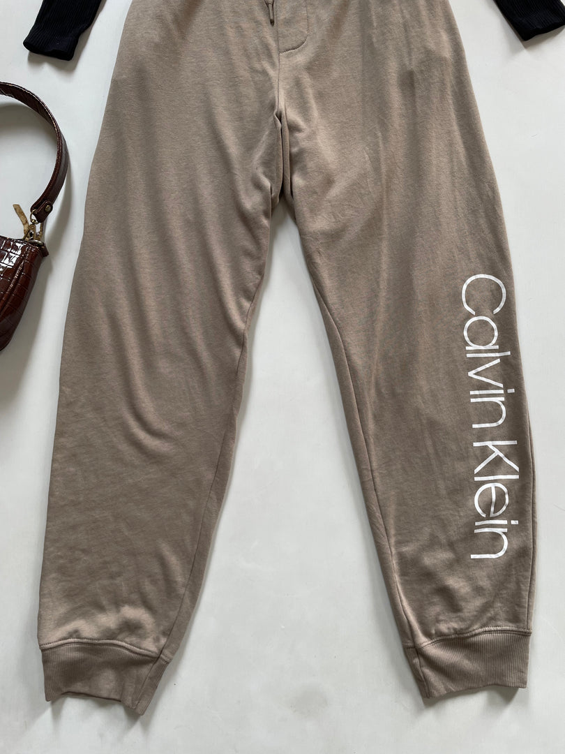 Calvin Klein Sweatpants-Waist 34 to 38
