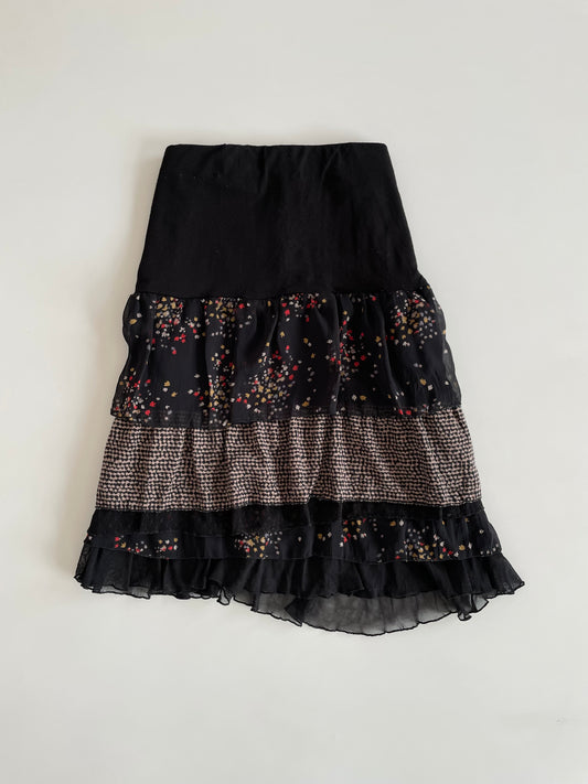 Amour Vintage Lace Skirt-Waist 32 to 34