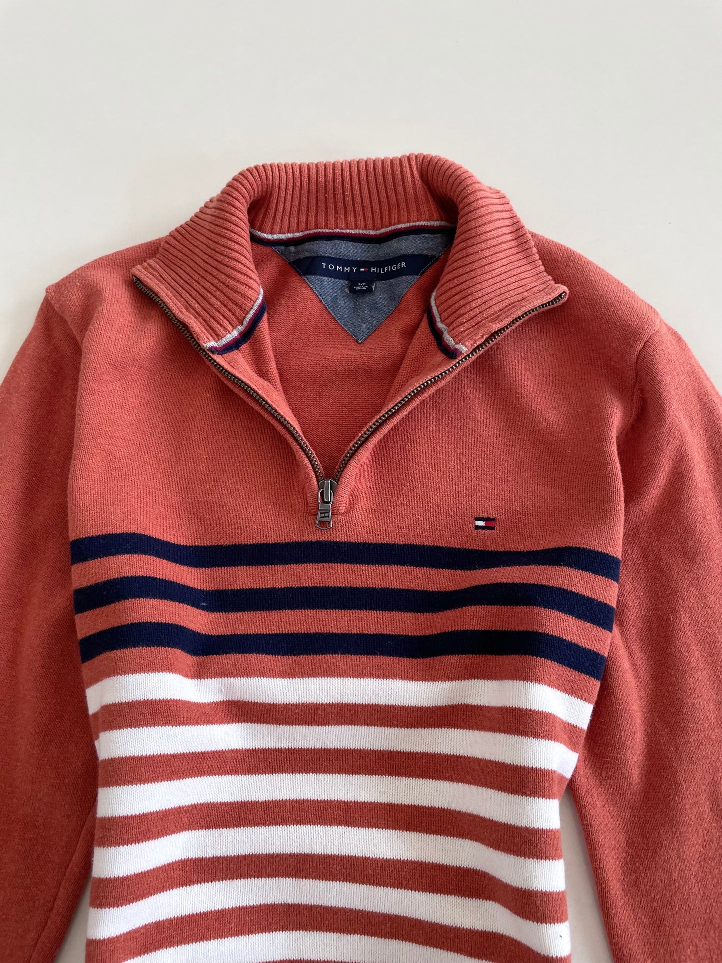 Tommy Hilfiger Vintage Sweater-Bust 40 to 42