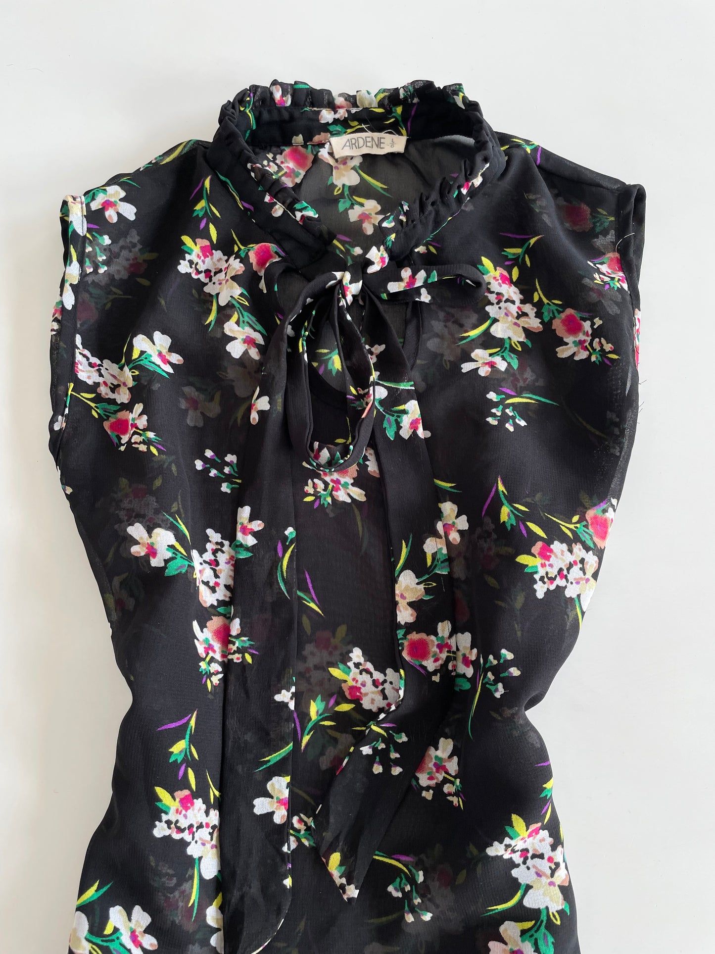 Ardene Sheer Top-Bust 40
