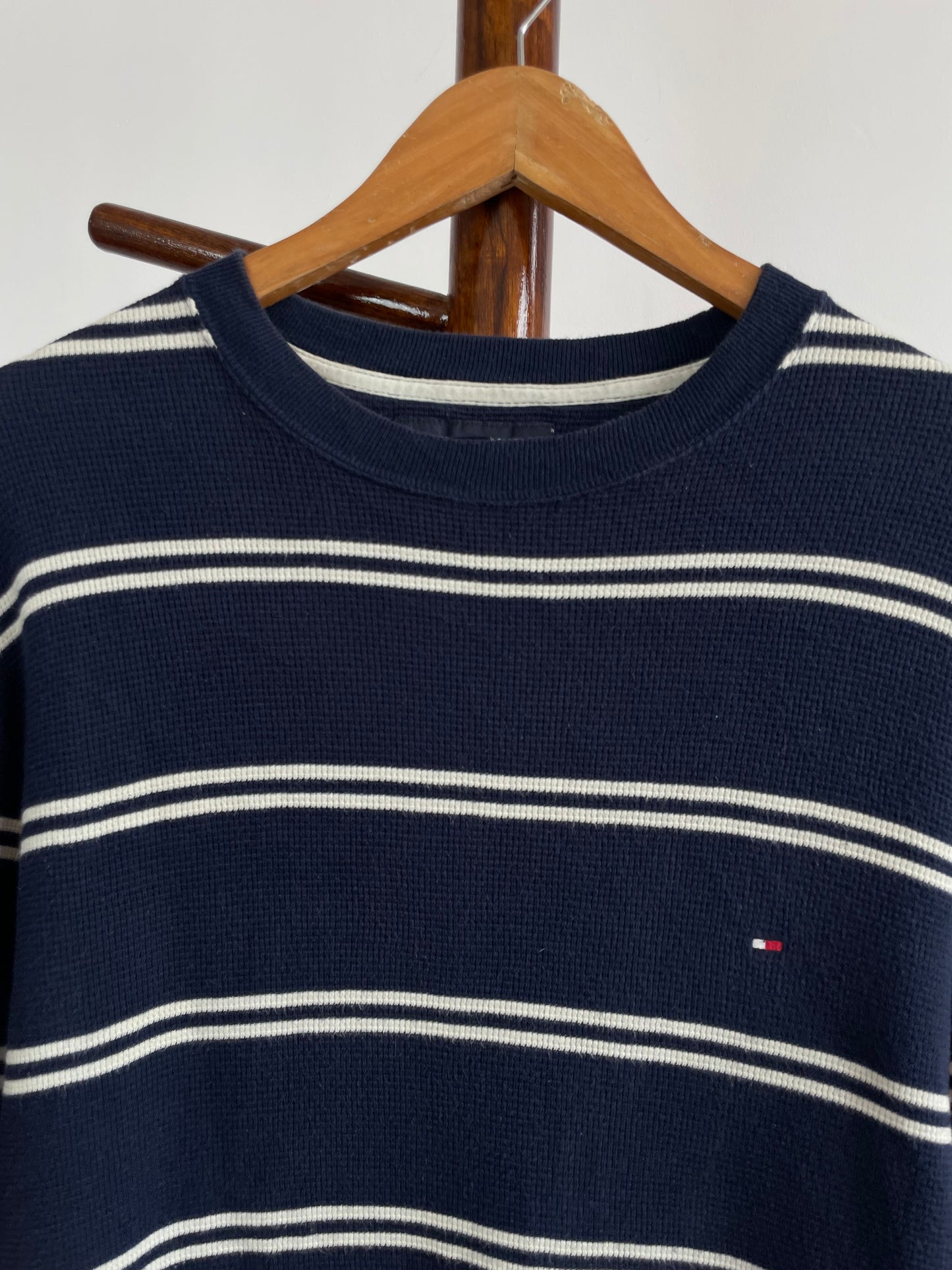 Tommy Hilfiger Vintage Top-Bust 40 to 42