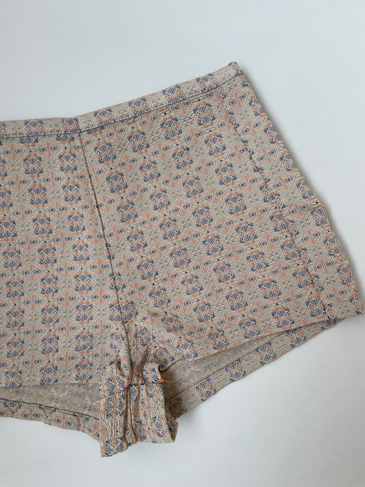 Pull & Bear Shorts-Waist 28