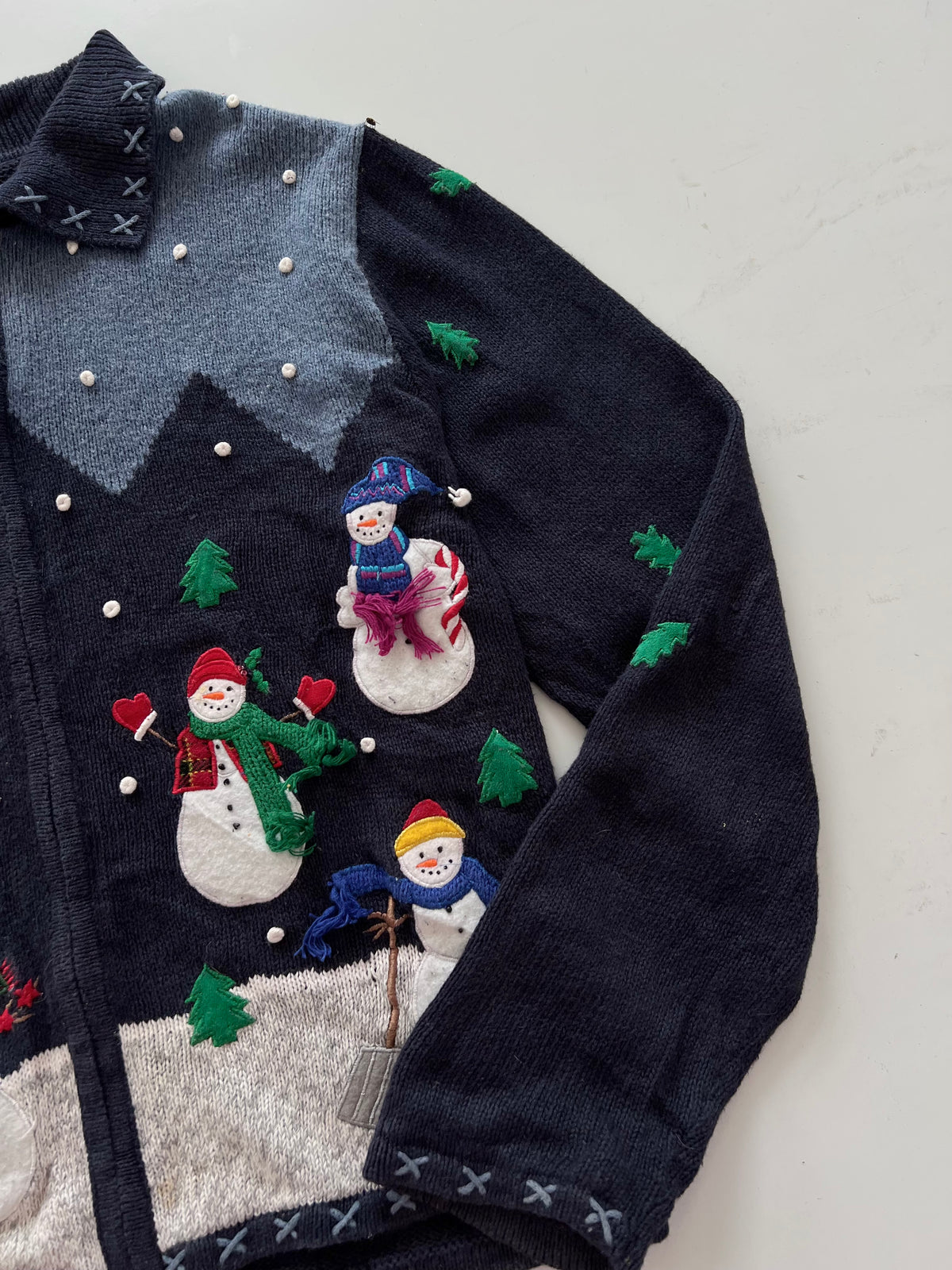 Studio Embroidered Christmas Zipper Sweater-Bust 50