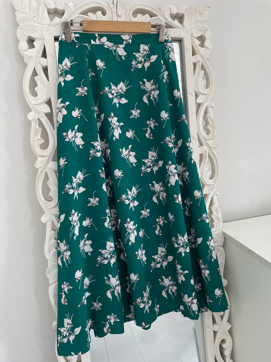 Leslie Fay Skirt-Waist 36