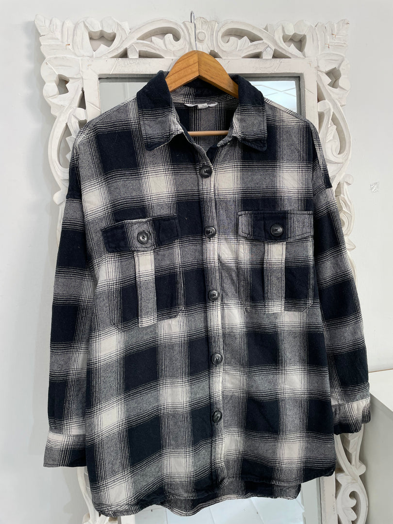 H&M Thick Shacket-Chest 50