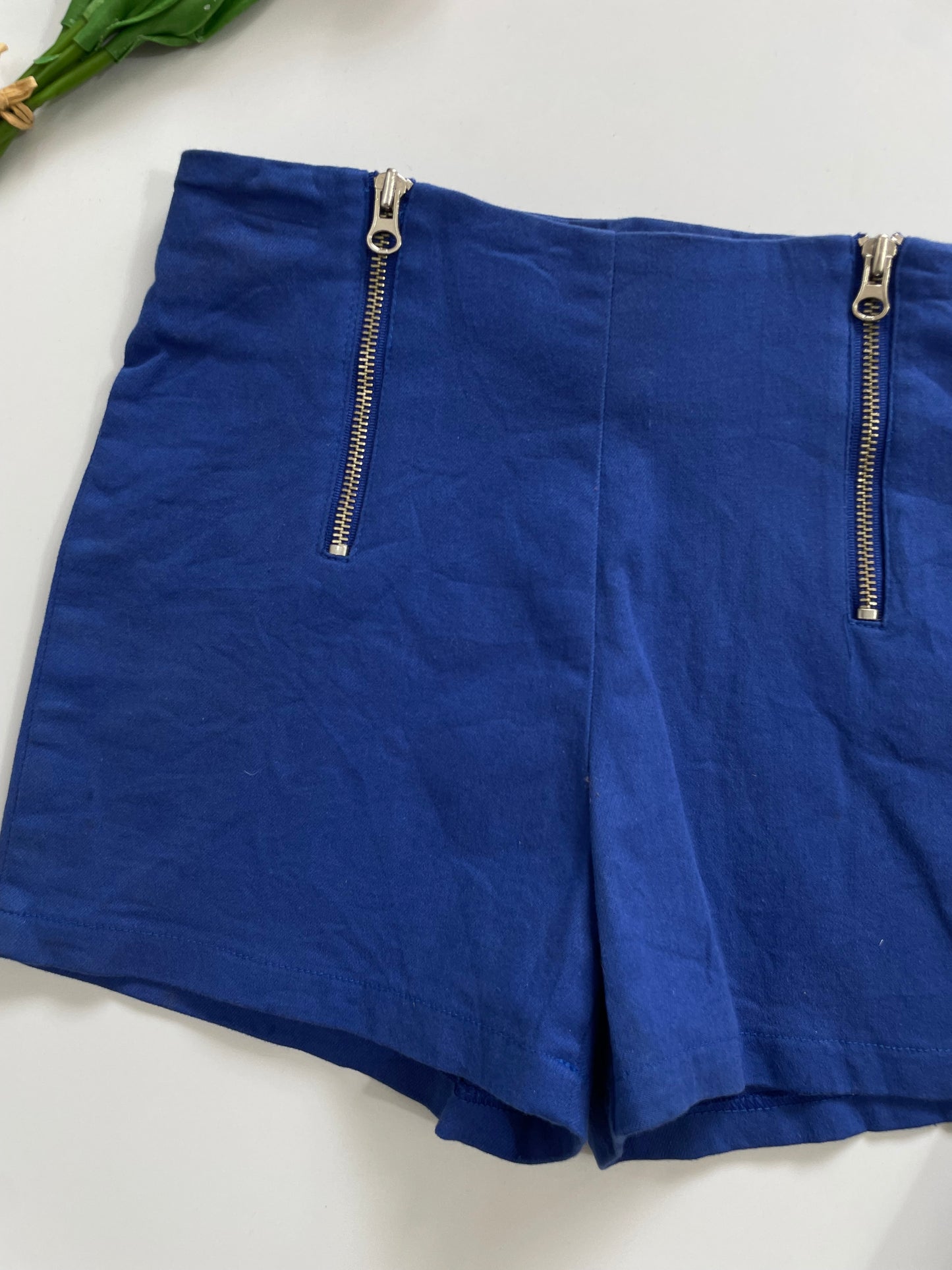 Dotori Shorts-Waist 26