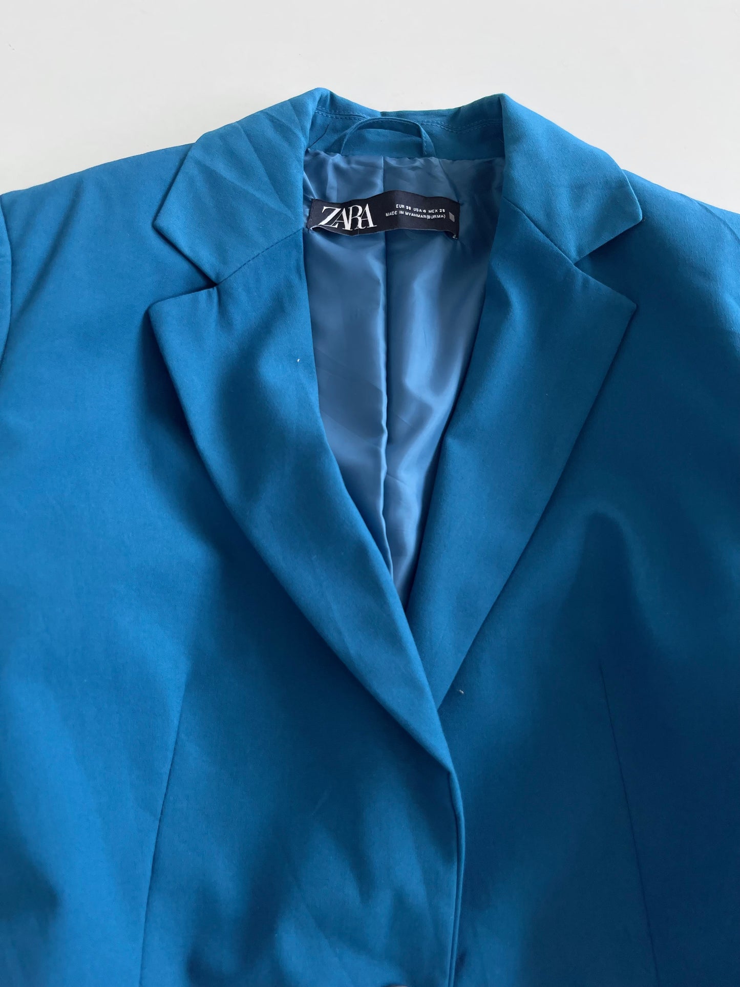 Zara Blazer-Bust 36