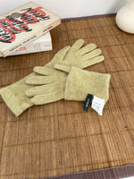 Load image into Gallery viewer, J Crew Gloves
