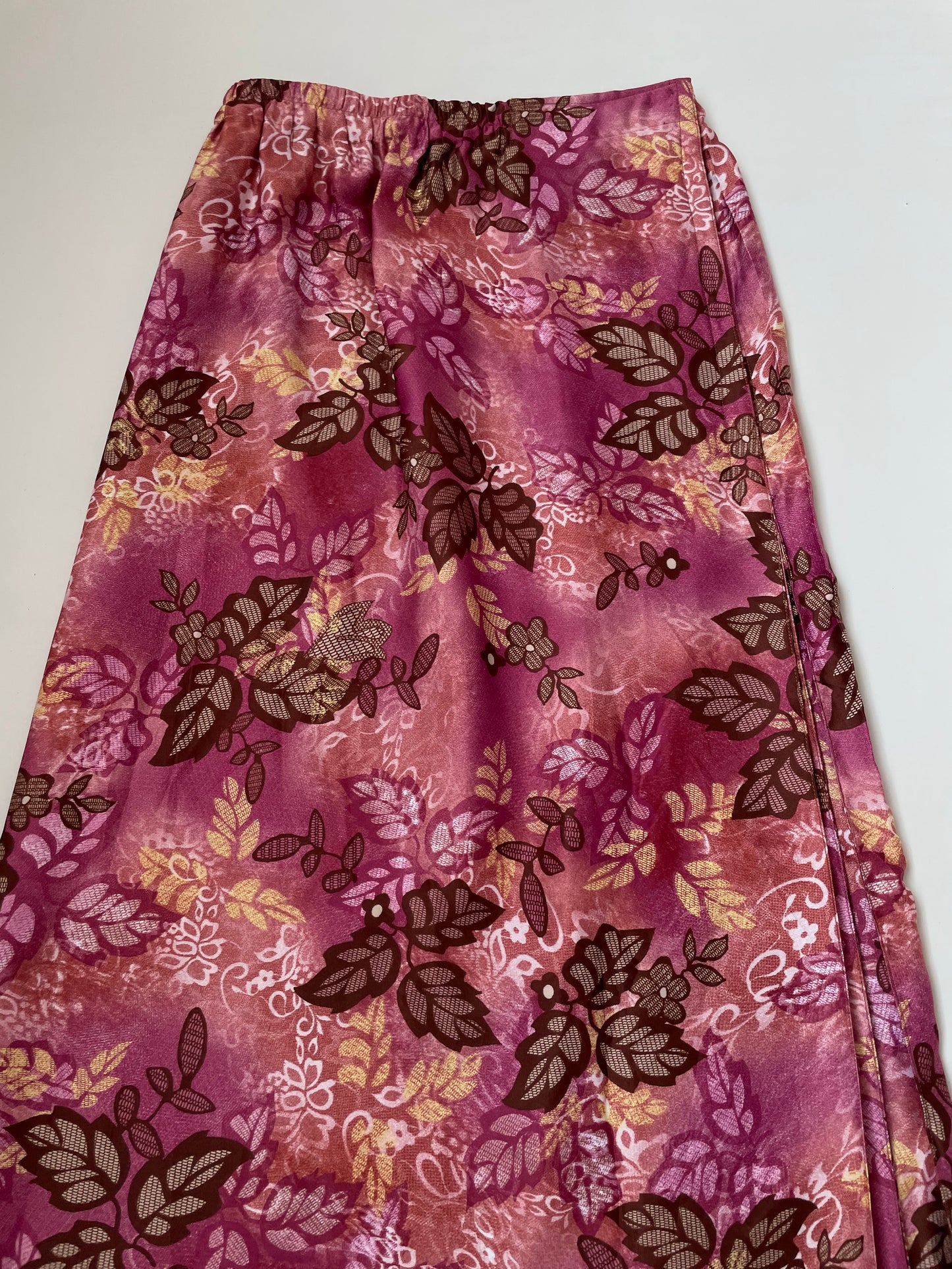 Vintage Long Skirt-Waist 28 to 30