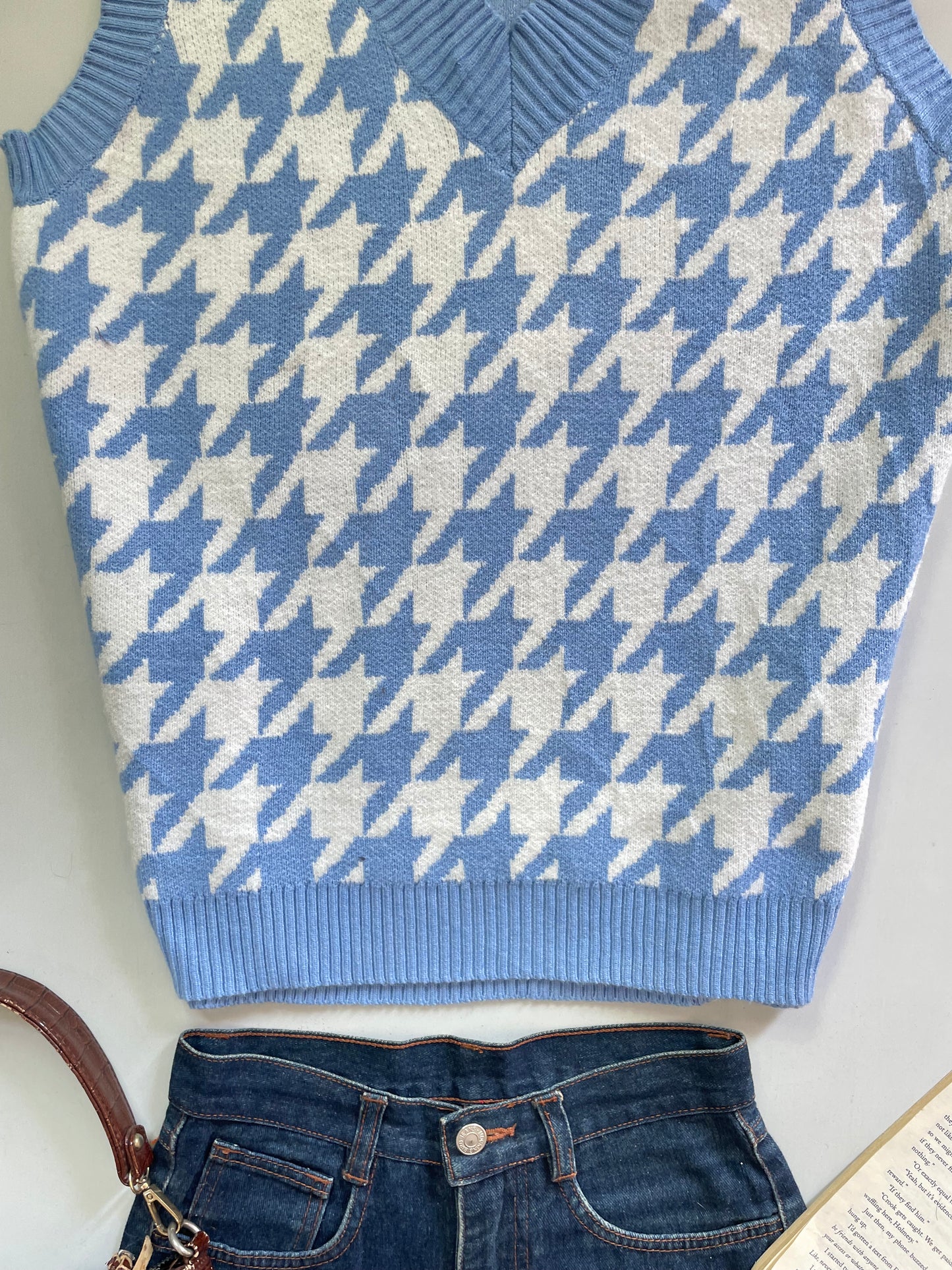 Chunky Sweater Vest-Bust 40