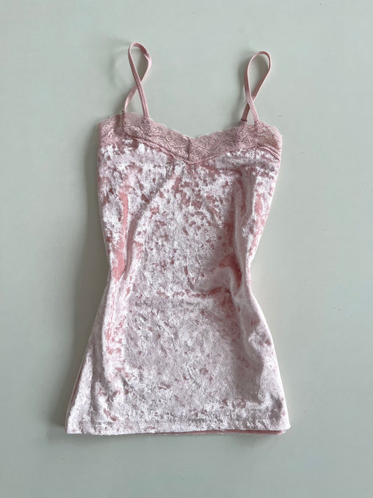 Lacy Vintage Top-Bust 32 to 34