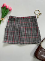 Load image into Gallery viewer, Forever 21 Tweed Skirt - Waist 26
