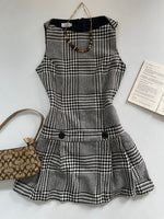 Load image into Gallery viewer, Blanco Houndstooth Winter Dress-Bust 34