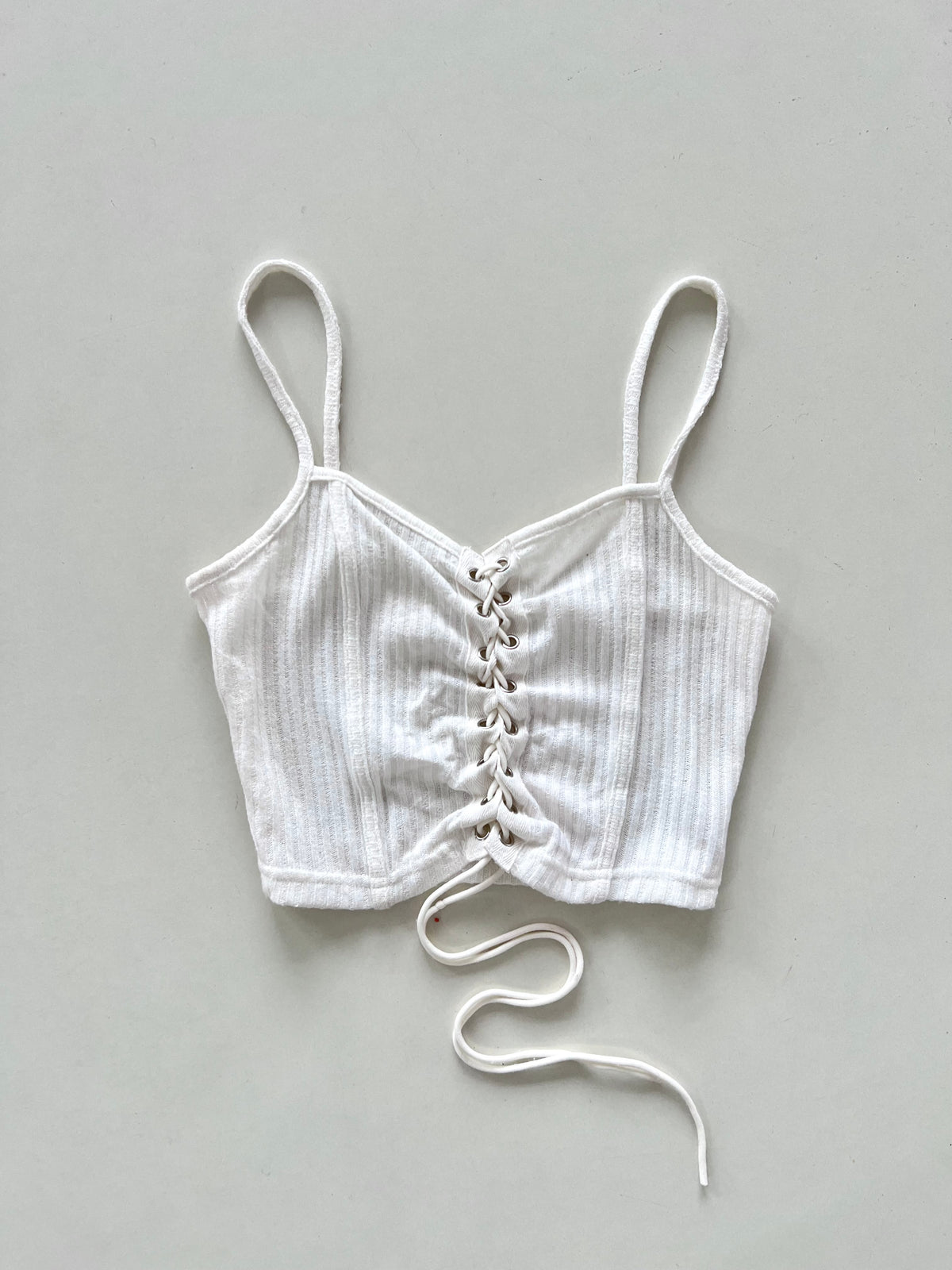 White Top-Bust 28 to 30