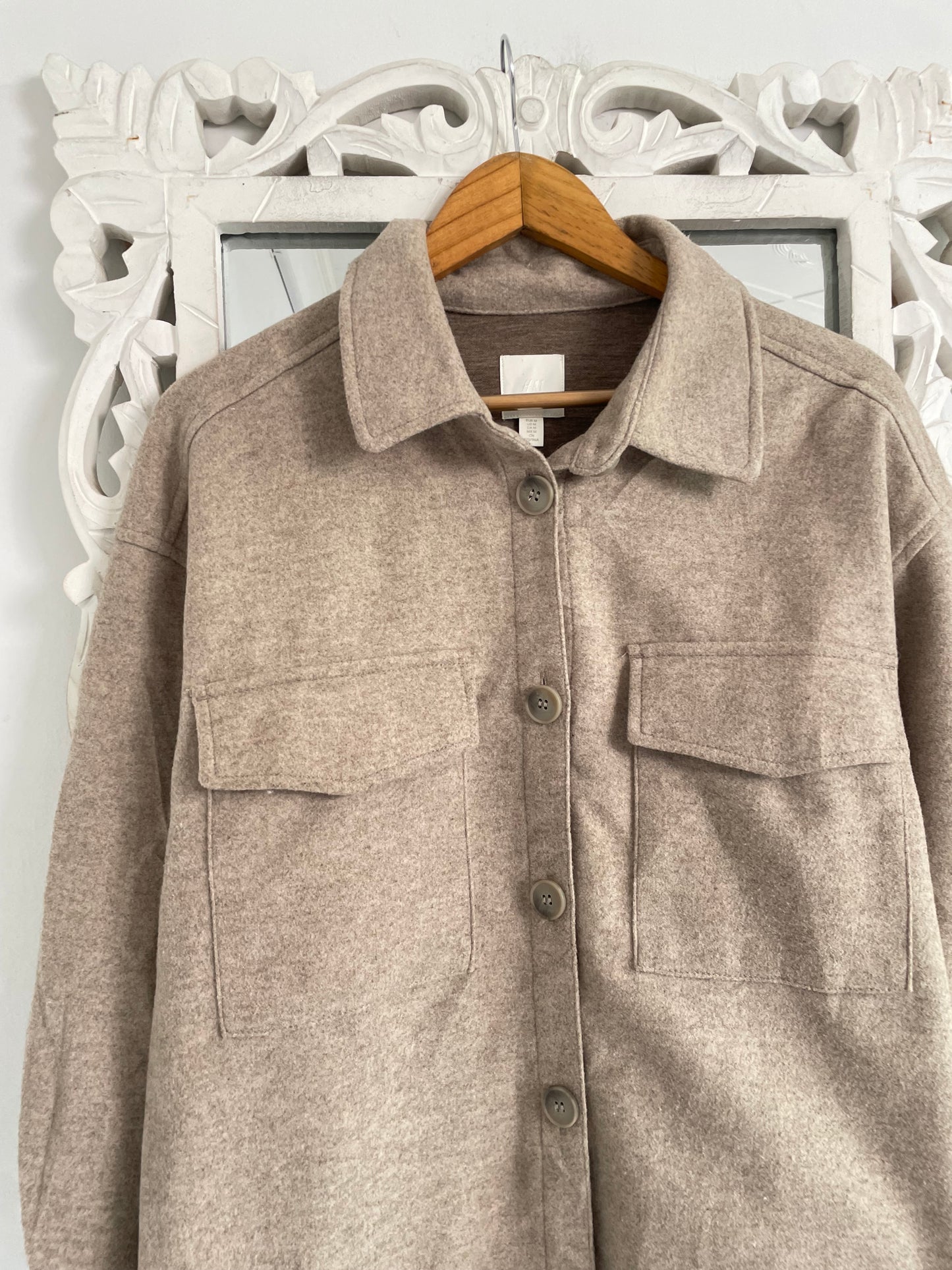 H&M Super Thick Shacket-Chest 44