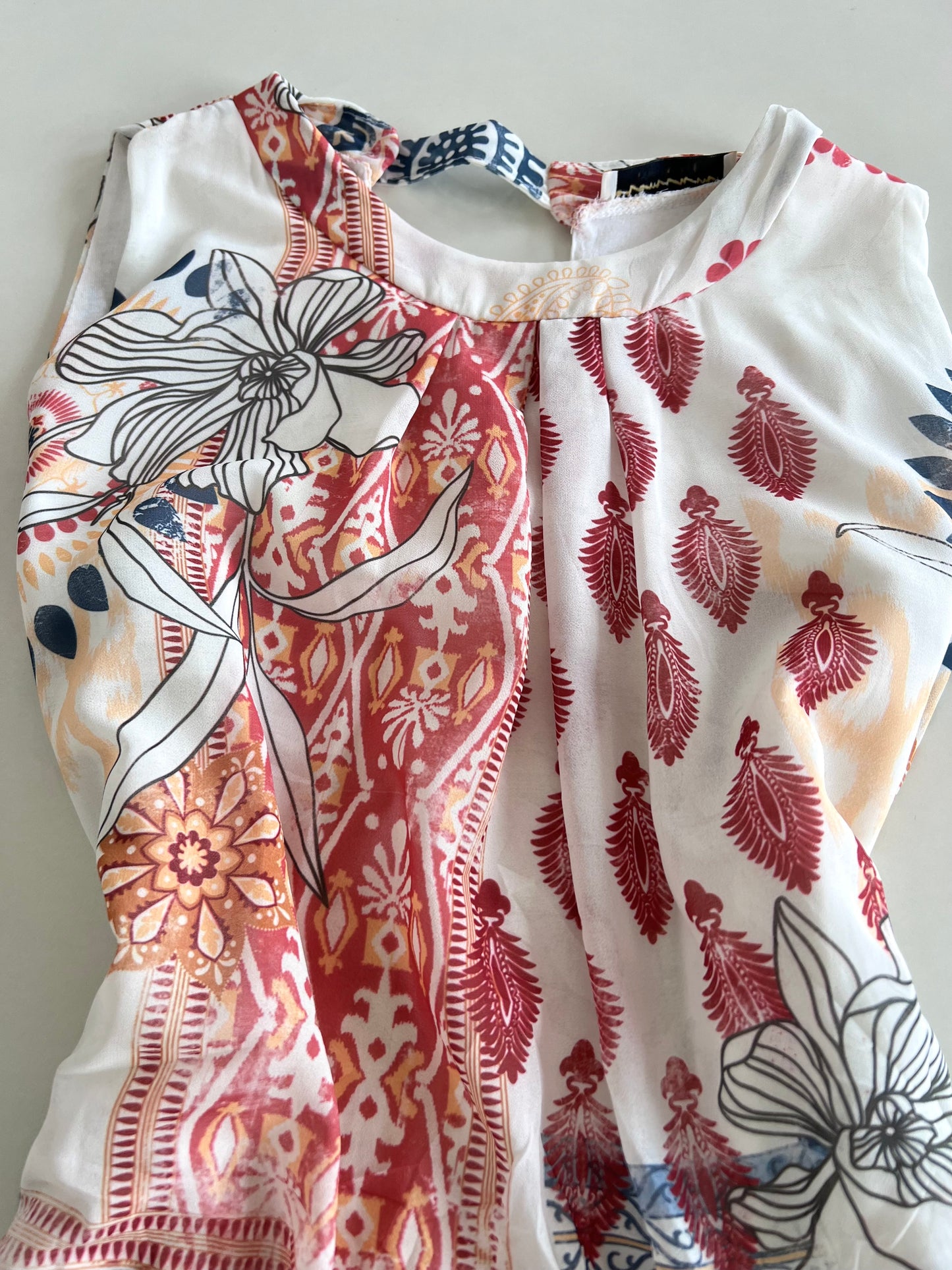 Vintage Top-Bust 44
