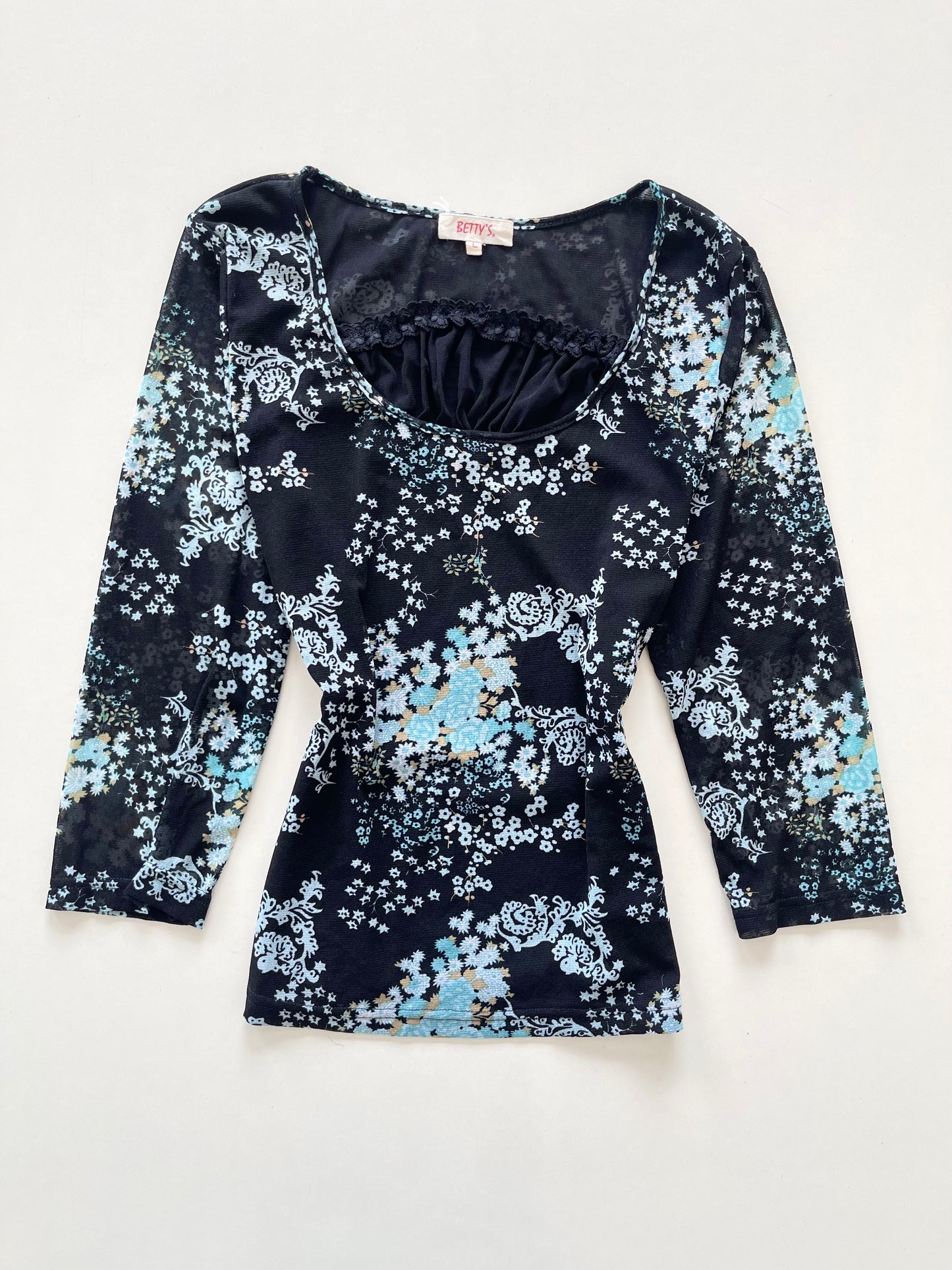 Betty’s Vintage Top-Bust 38 to 40