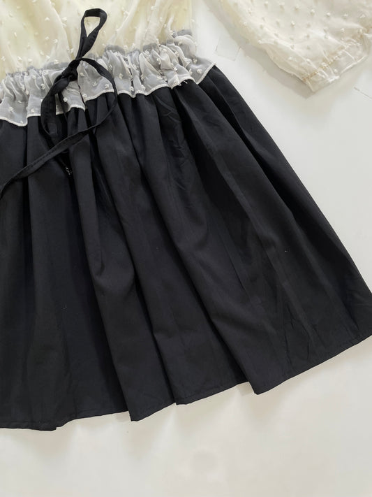 Dress-Bust 32