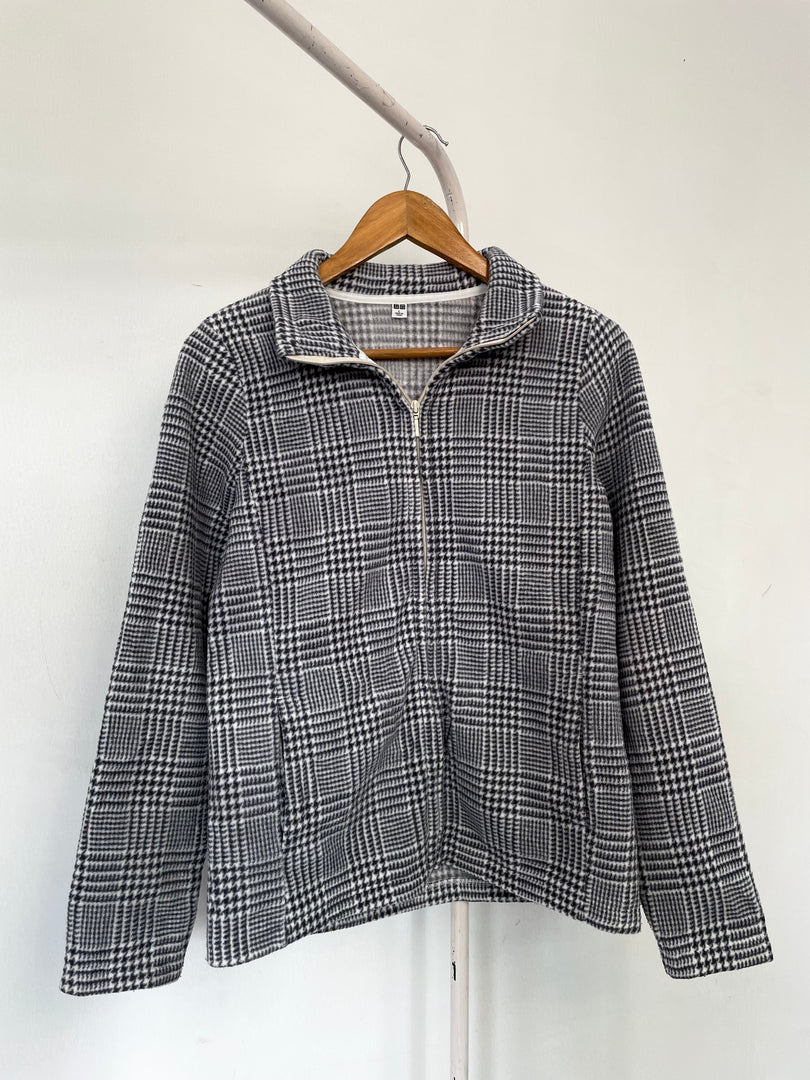 Uniqlo Fleece Jacket-Bust 36