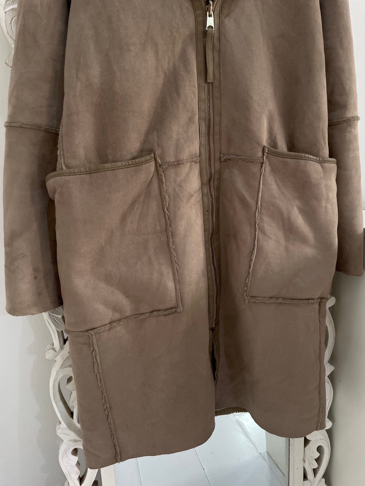 Vintage Thick Sherpa Coat-Chest 36