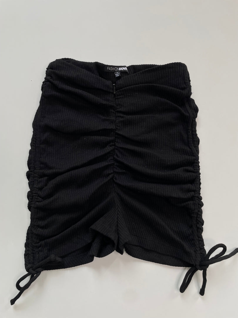 Fashionnova Shorts-Waist 24 to 26