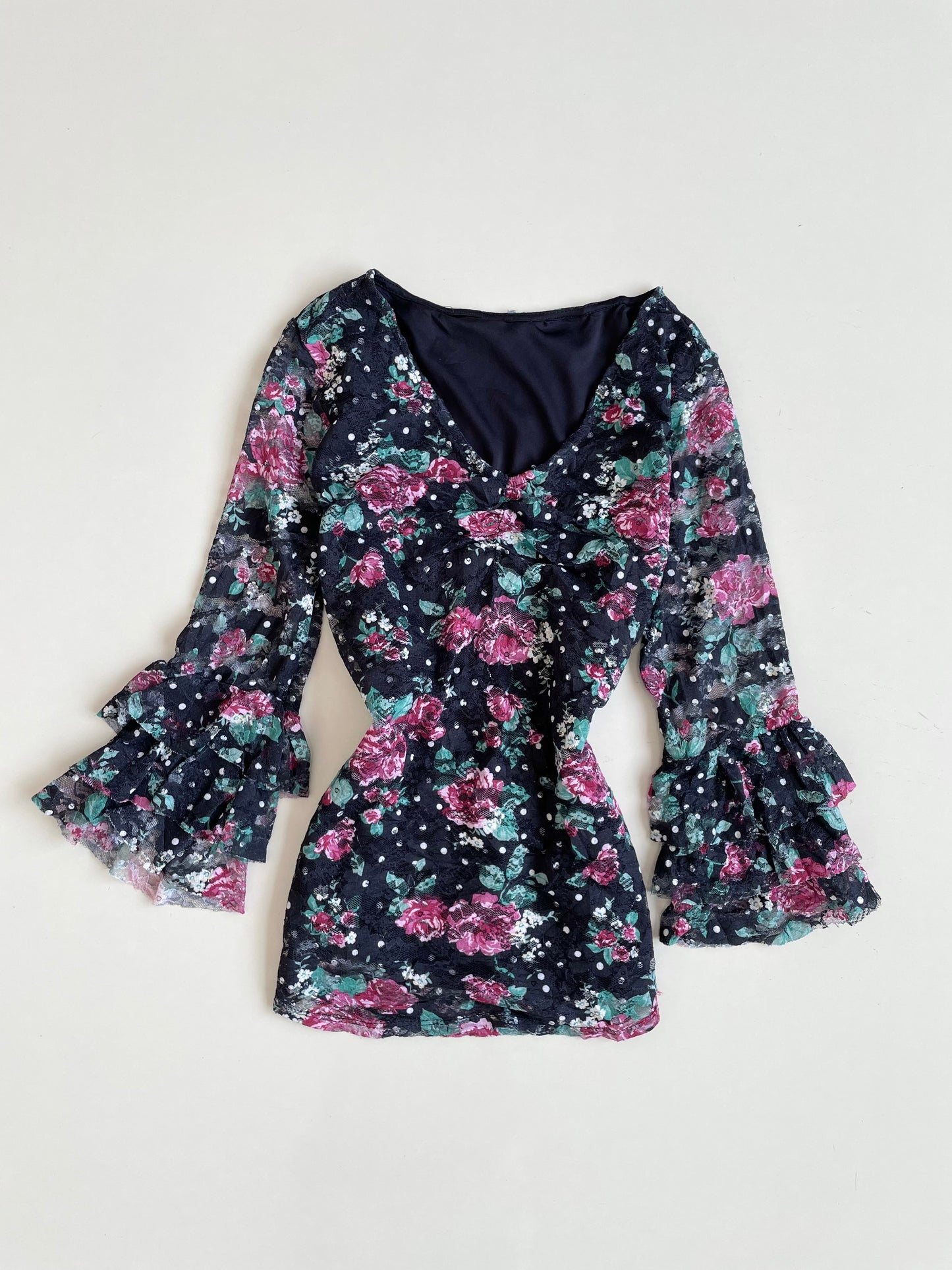 Vintage Ruffle Top-Bust 32 to 34