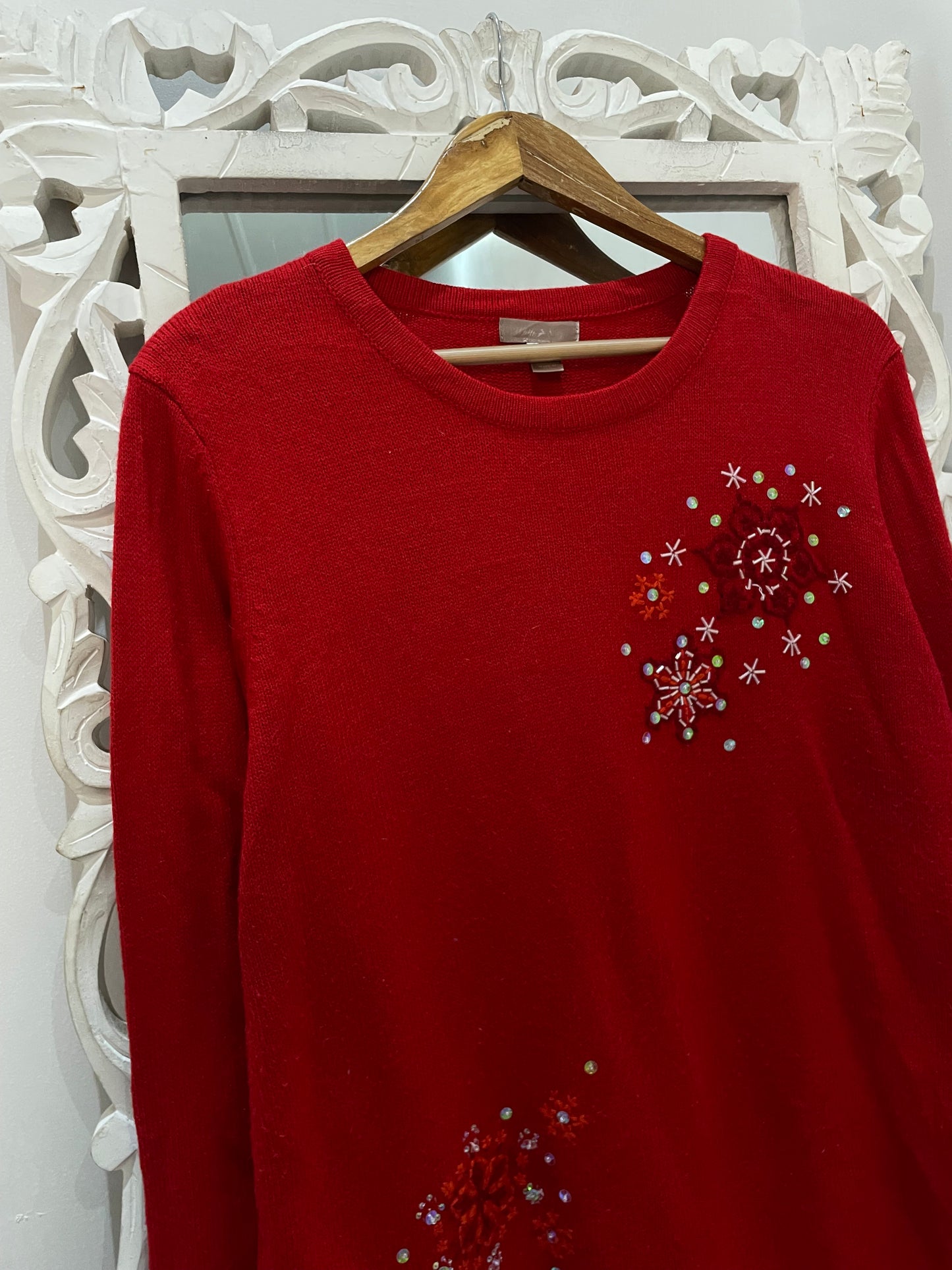 Embroidered Vintage Sweater-Bust 44