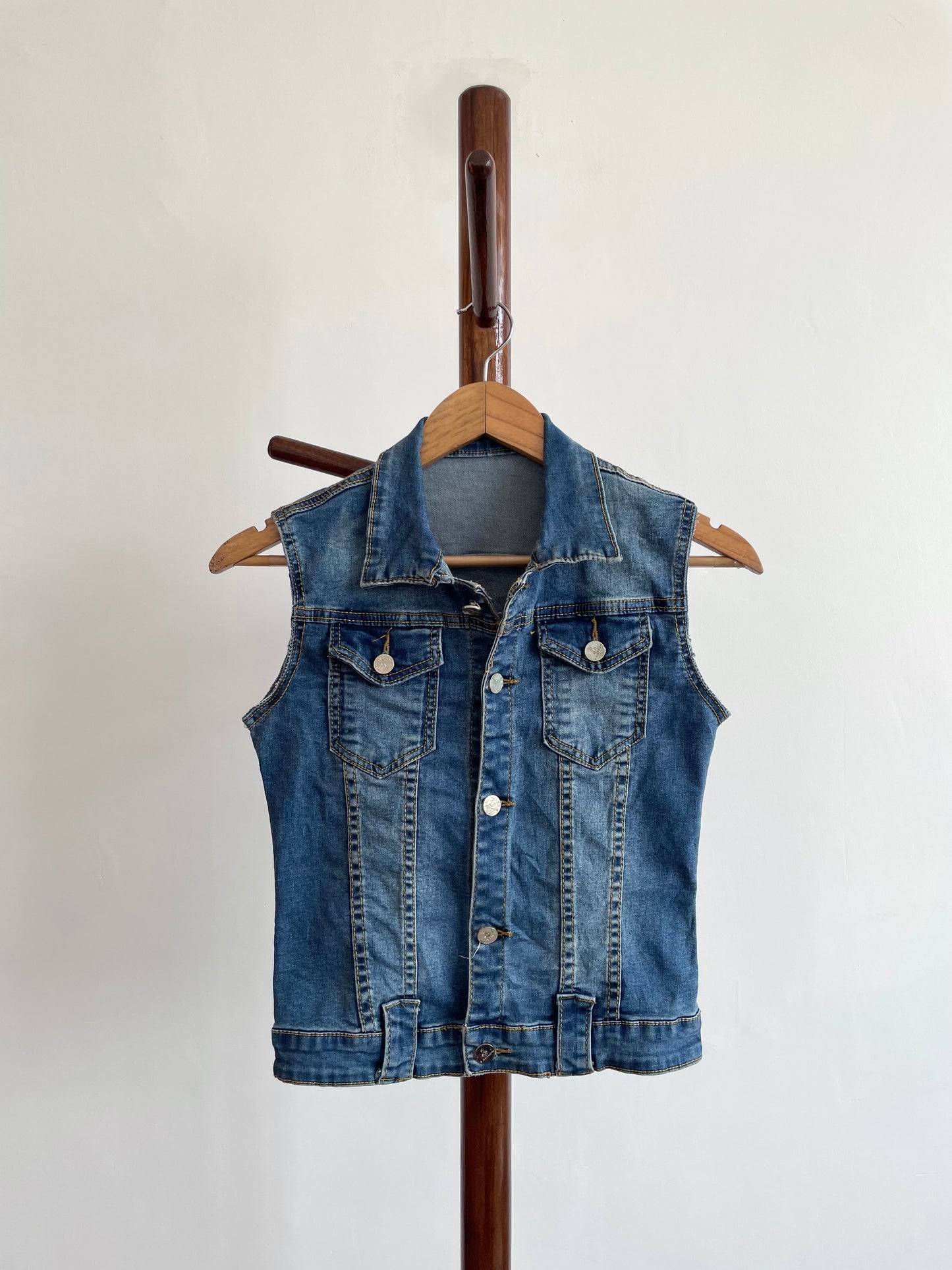 Denim Vest-Chest 38