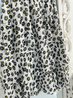 Load image into Gallery viewer, Daisy Skirt-Waist 26 to 30
